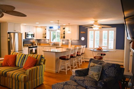 Centerville Cape Cod vacation rental - well equipped eat-in kitchen