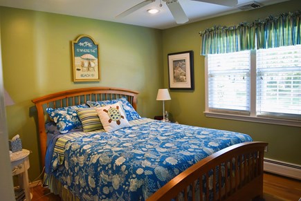 Centerville Cape Cod vacation rental - bedroom with queen bed