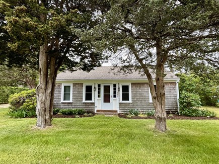 Brewster Cape Cod vacation rental - Front of the Cottage