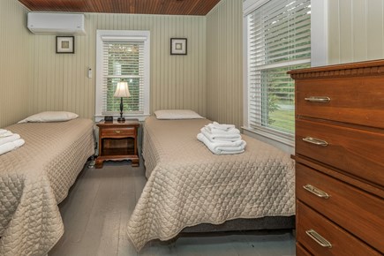 Brewster Cape Cod vacation rental - Twin bedroom: all linens and towels are provided