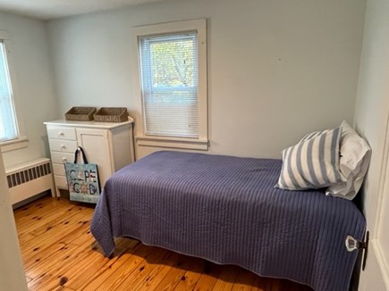 Hyannis Cape Cod vacation rental - First Floor - Twin Bed