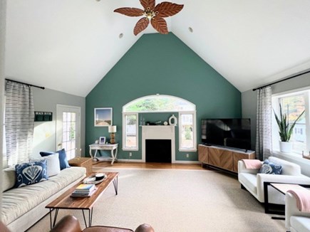 Marstons Mills Cape Cod vacation rental - Living room