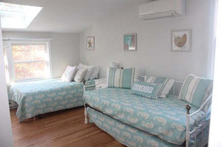 Eastham, Great Pond - 3981 Cape Cod vacation rental - Upstairs bedroom with daybed and twin