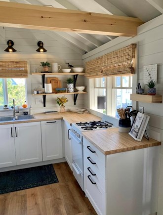 Dennis  Cape Cod vacation rental - Fully remodeled kitchen with modern appliances