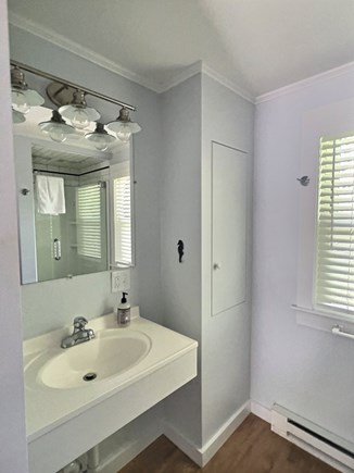 Brewster Cape Cod vacation rental - Bathroom