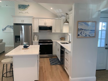 Lewis Bay, West Yarmouth Cape Cod vacation rental - Kitchen with island