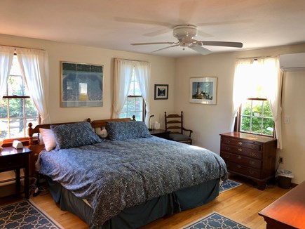 Chatham Cape Cod vacation rental - First Floor King Room