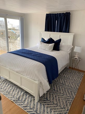 South Yarmouth  Cape Cod vacation rental - Queen room with private balcony