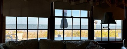 Orleans, Skaket Beach Front Cape Cod vacation rental - Living Room view