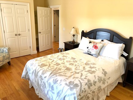 Chatham Cape Cod vacation rental - Queen Room (First Floor)