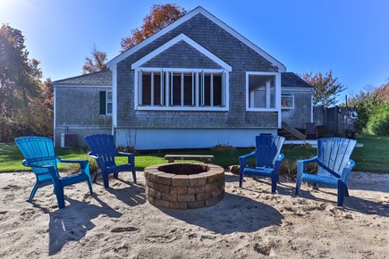 Centerville, Wequaquet Lake Waterfront Cape Cod vacation rental - A backyard view of your home for a week! (or two!)