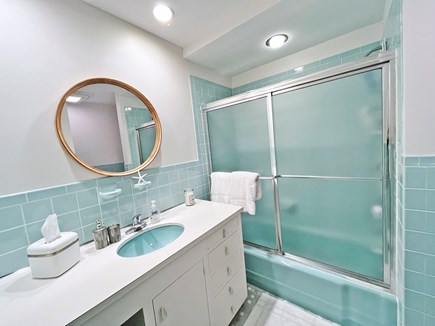 New Seabury, Mashpee Cape Cod vacation rental - Bath #3 with tub/shower
