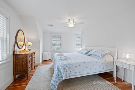Chatham Cape Cod vacation rental - Another queen bedroom