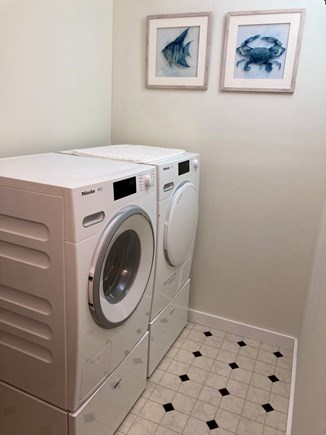 Dennis Cape Cod vacation rental - Laundry