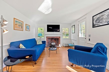 Chatham Cape Cod vacation rental - Period furnishings are both cool and comfortable.