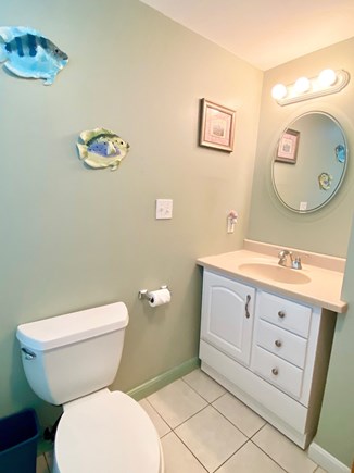 Dennisport Cape Cod vacation rental - Full Bathroom with Tub