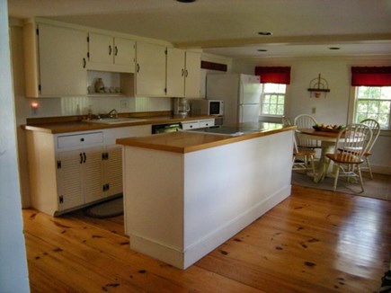 Dennis Cape Cod vacation rental - Nice bright eat in kitchen