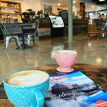 Harwich Cape Cod vacation rental - 4.1 miles to Cape Roots Cafe , Harwich Port  a Local favorite!