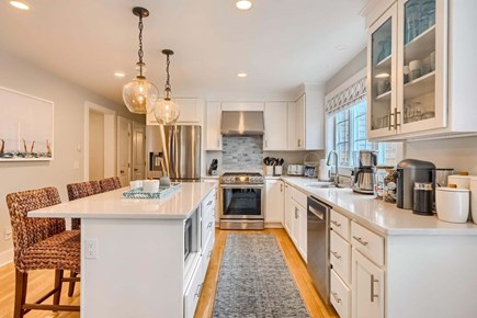 Chatham Cape Cod vacation rental - Large kitchen with center island