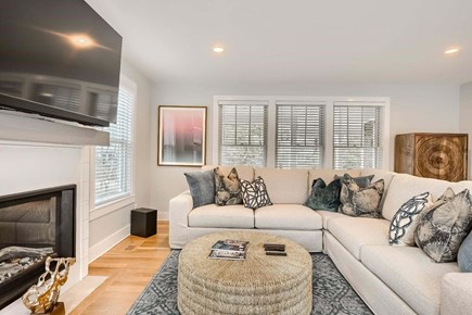 Chatham Cape Cod vacation rental - Sectional sofa and flat screen tv