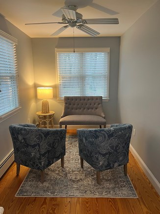 Yarmouth Cape Cod vacation rental - Sitting Area