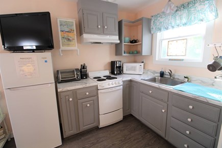 Eastham, Cape Cod Escape  Cape Cod vacation rental - Bright and airy kitchen