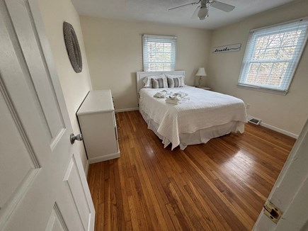 Chatham Cape Cod vacation rental - Queen bedroom