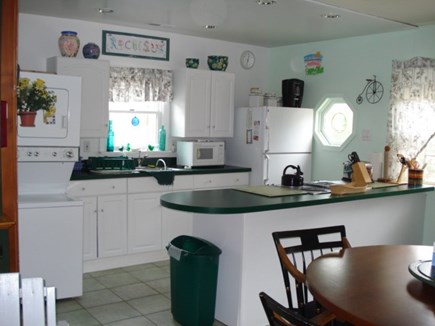 Eastham, Kingsbury - 352 Cape Cod vacation rental - Kitchen