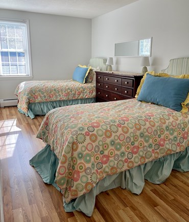 Centerville Cape Cod vacation rental - Twin bedroom