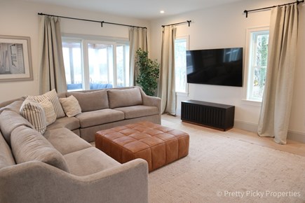 Chatham Cape Cod vacation rental - Comfy lounge seating in main house living room