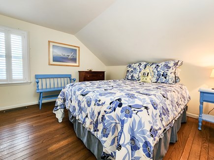 Mashpee Cape Cod vacation rental - Upstairs bedroom with queen bed