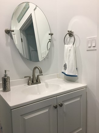 Dennis Port Cape Cod vacation rental - 30 inch vanity in bathroom