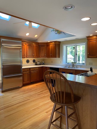 Orleans Cape Cod vacation rental - Kitchen and island