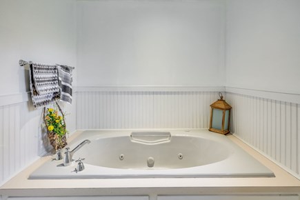 Chatham Cape Cod vacation rental - Jetted Tub -