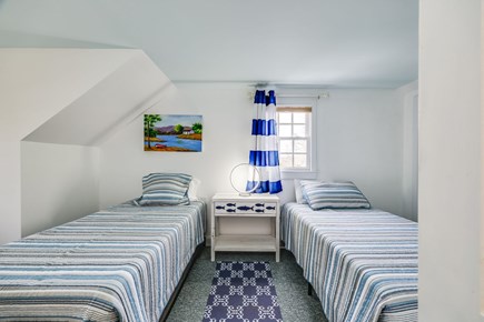 Chatham Cape Cod vacation rental - 2nd Level Twin bedroom