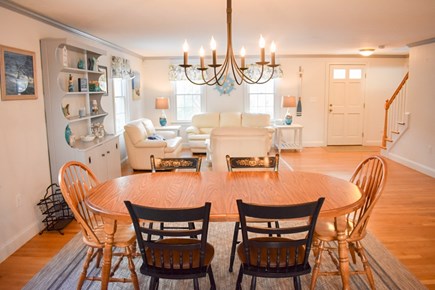 Yarmouth Cape Cod vacation rental - dining table
