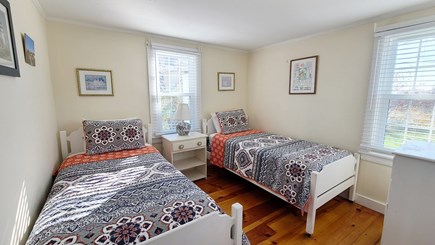 Truro Cape Cod vacation rental - Bedroom with two twin beds