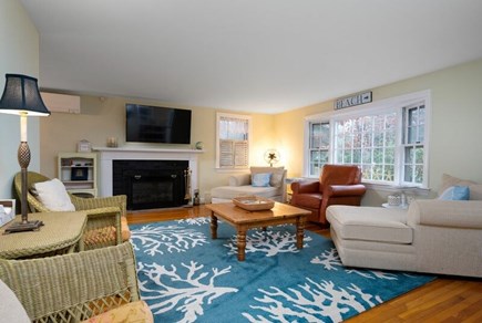 Centerville Cape Cod vacation rental - Spacious and bright living room