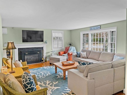 Centerville Cape Cod vacation rental - Spacious and bright living room