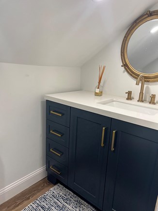 Pocasset Cape Cod vacation rental - 2nd Floor Half Bath