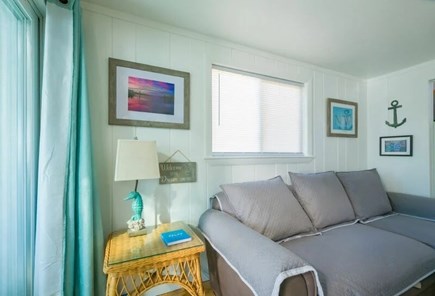 Sagamore Beach Cape Cod vacation rental - Living room - queen sofa bed
