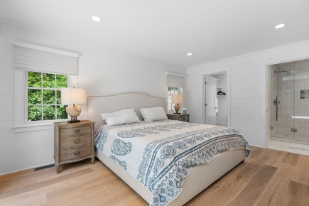 Centerville Cape Cod vacation rental - Bedroom 1: King Bed w/ ensuite bathroom- 1st Floor