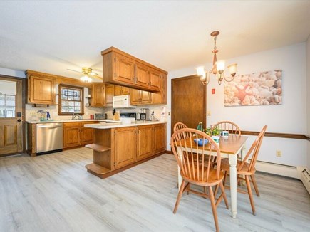 Osterville Cape Cod vacation rental - Enjoy all the great space in the kitchen with breakfast table