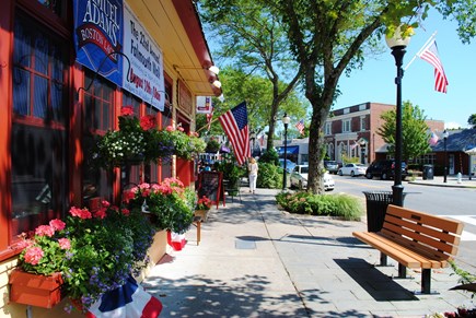Falmouth, Teaticket Cape Cod vacation rental - Downtown shopping in Falmouth