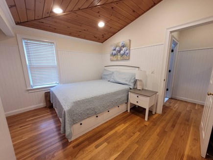 Yarmouth Cape Cod vacation rental - Queen bedroom