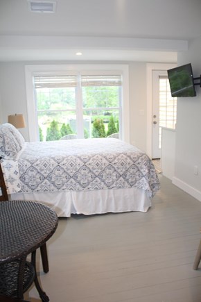 Osterville Cape Cod vacation rental - First floor 'apartment' Queen suite