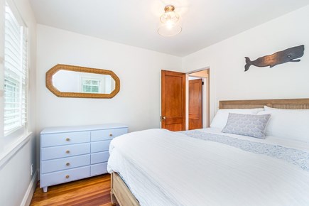 Osterville Cape Cod vacation rental - Queen bedroom
