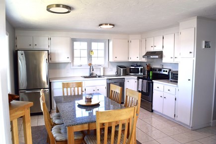 South Yarmouth Cape Cod vacation rental - Eat-in kitchen