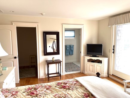 Chatham Cape Cod vacation rental - Queen Room (En Suite)