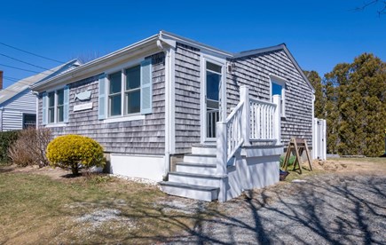 Sandwich Cape Cod vacation rental - Enter this home through the side door.
